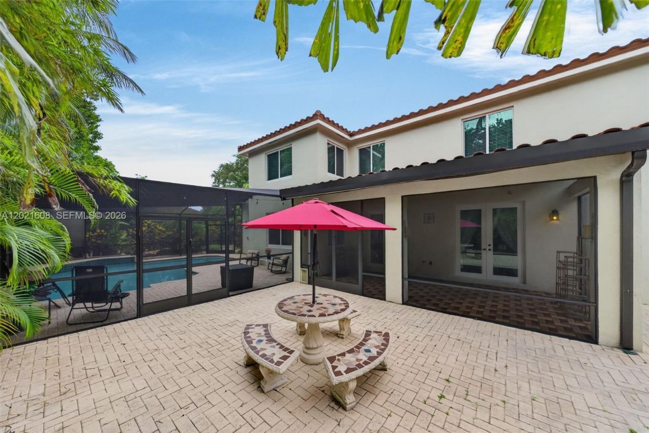 8204 SW 171st St, Palmetto Bay, FL 33157 Photo