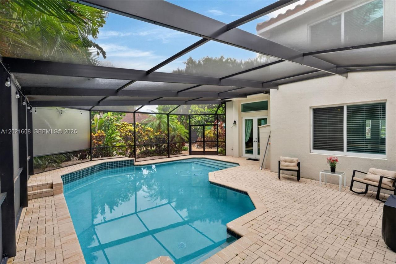 8204 SW 171st St, Palmetto Bay, FL 33157 Photo