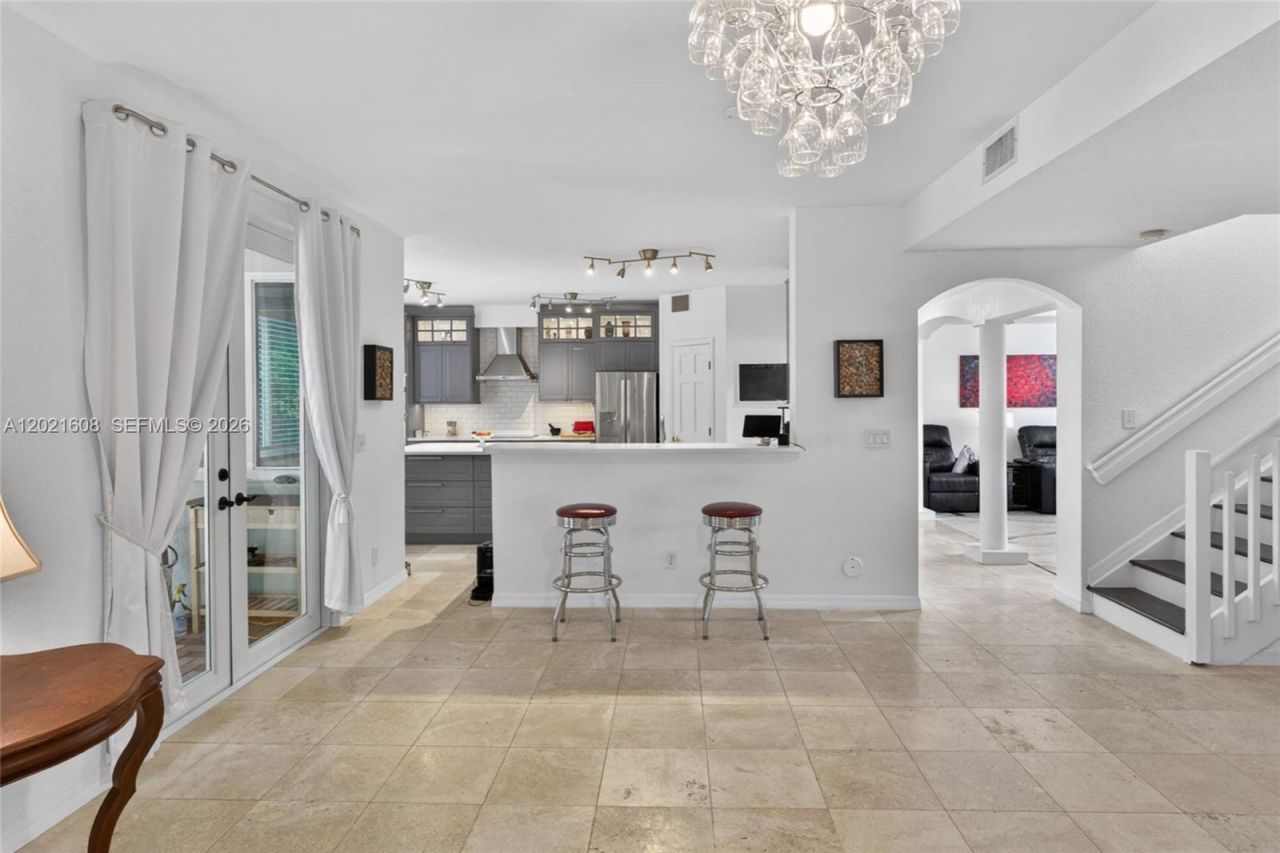 8204 SW 171st St, Palmetto Bay, FL 33157 Photo