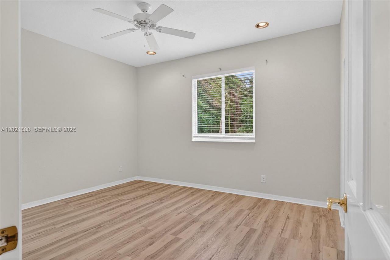 8204 SW 171st St, Palmetto Bay, FL 33157 Photo