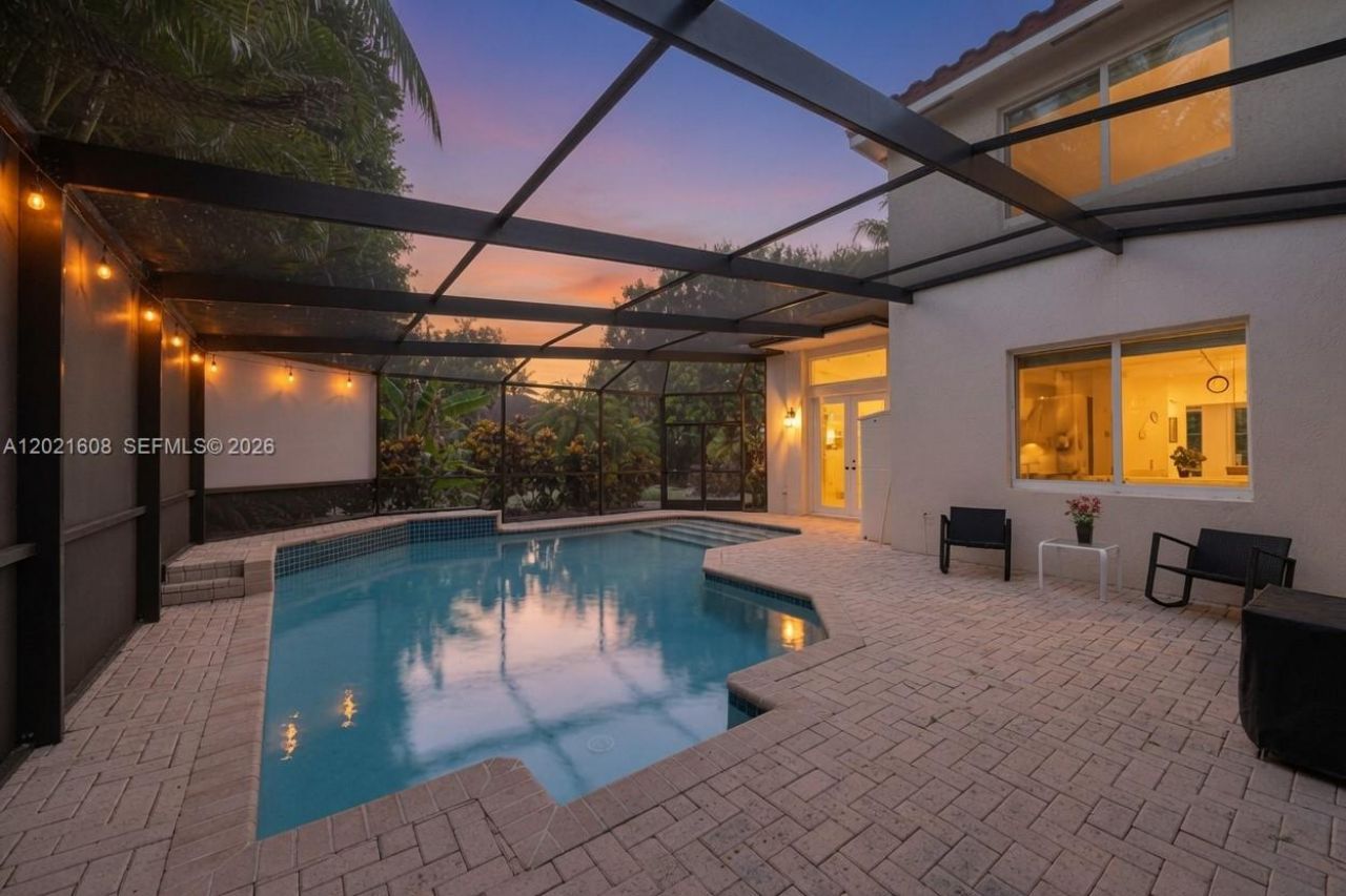 8204 SW 171st St, Palmetto Bay, FL 33157 Photo