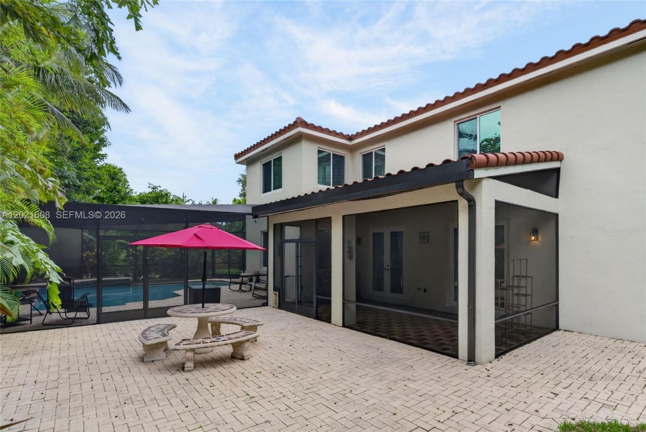 8204 SW 171st St, Palmetto Bay, FL 33157 Photo