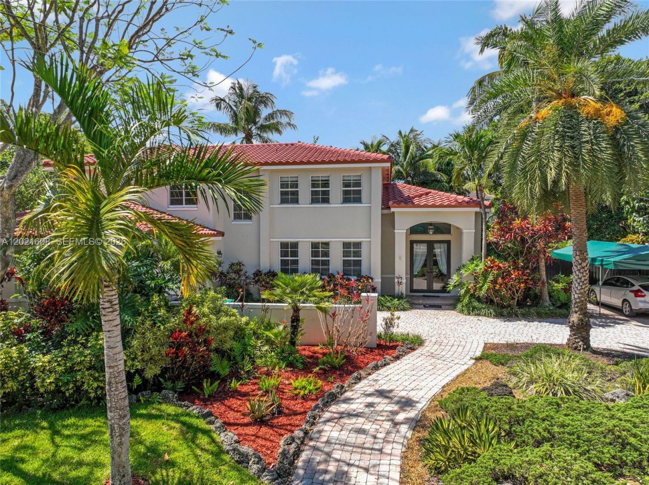 8204 SW 171st St, Palmetto Bay, FL 33157 Photo