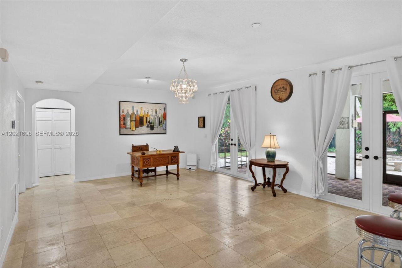 8204 SW 171st St, Palmetto Bay, FL 33157 Photo