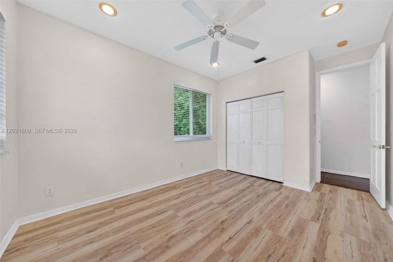 8204 SW 171st St, Palmetto Bay, FL 33157 Photo