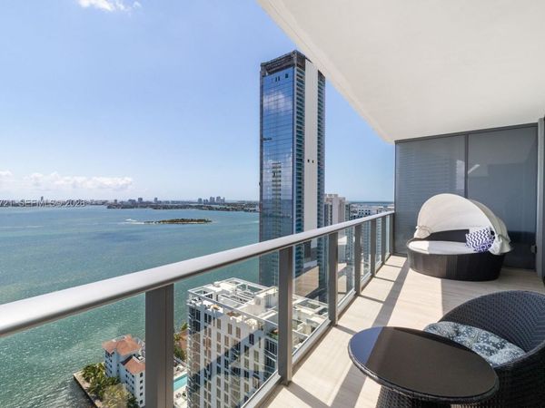 460 NE 28th St, Unit 3105, Miami, FL 33137