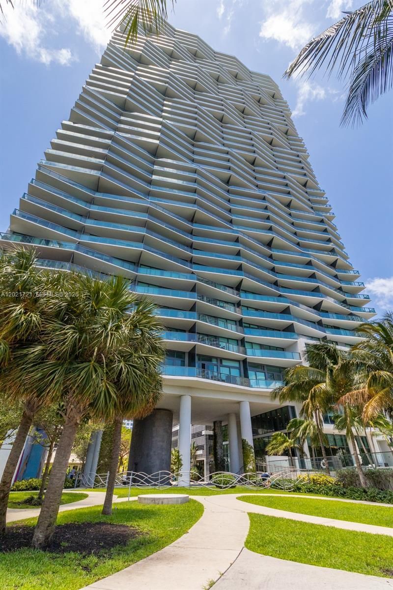 460 NE 28th St, Unit 3105, Miami, FL 33137 Photo