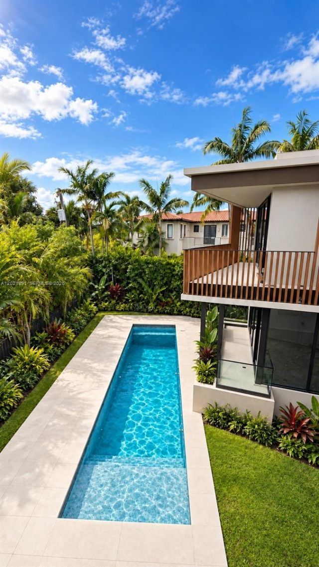 238 Buttonwood Dr, Key Biscayne, FL 33149 Photo