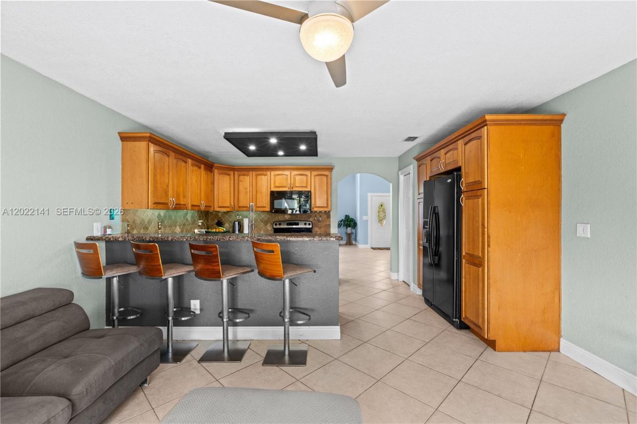6188 NW 40th St, Coral Springs, FL 33067 Photo
