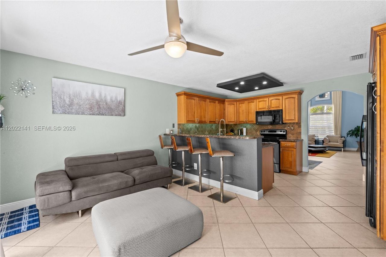 6188 NW 40th St, Coral Springs, FL 33067 Photo