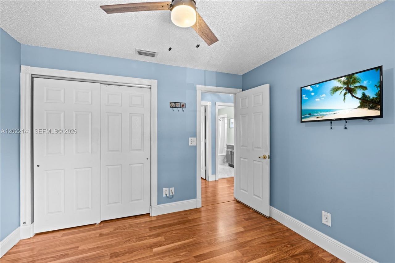 6188 NW 40th St, Coral Springs, FL 33067 Photo