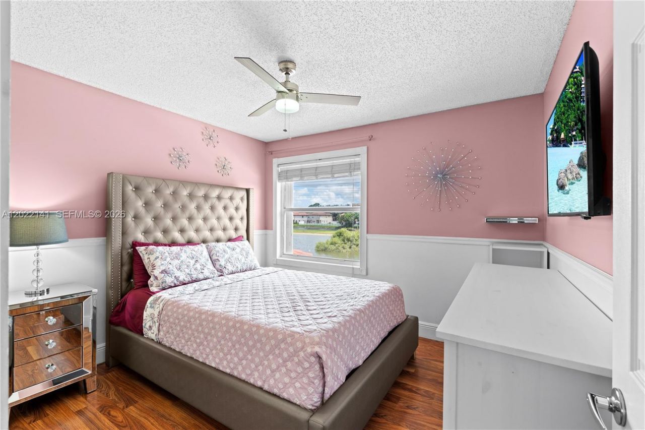 6188 NW 40th St, Coral Springs, FL 33067 Photo