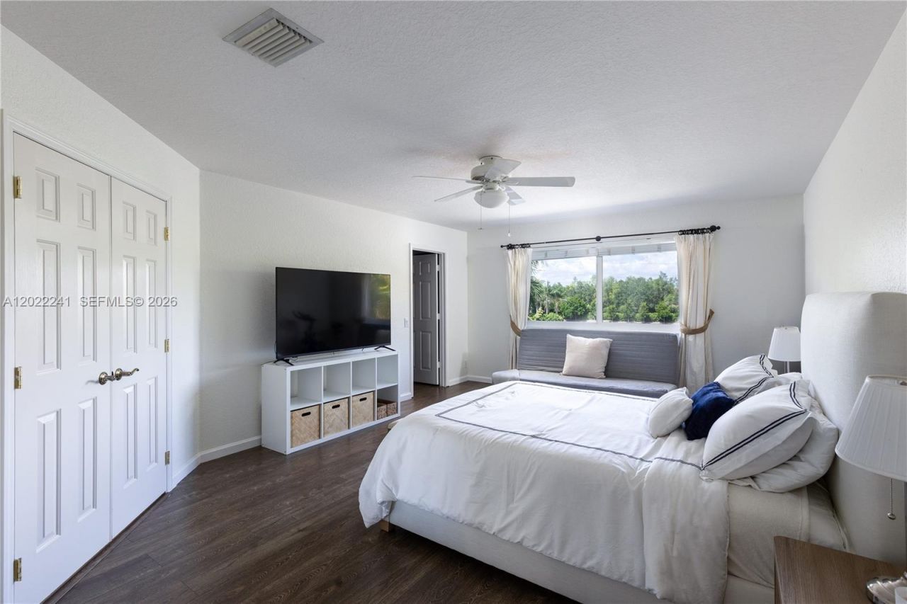 2517 Hunters Run Way , Weston, FL 33327 Photo