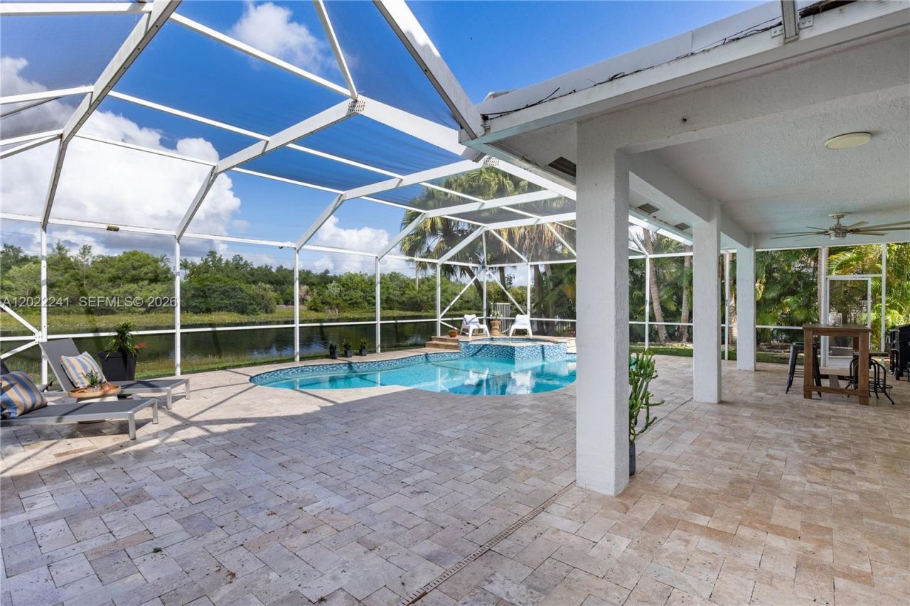 2517 Hunters Run Way , Weston, FL 33327 Photo
