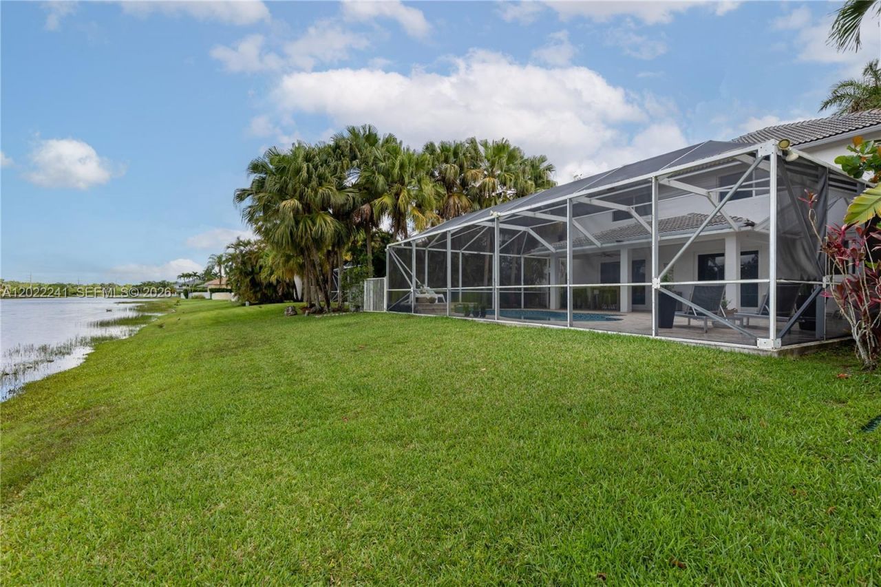 2517 Hunters Run Way , Weston, FL 33327 Photo