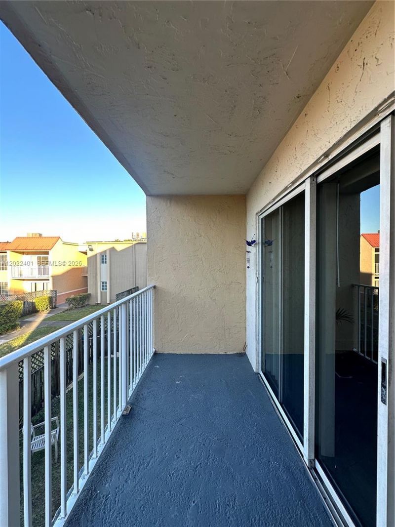 4810 NW 79th Ave , Unit 204, Doral, FL 33166 Photo