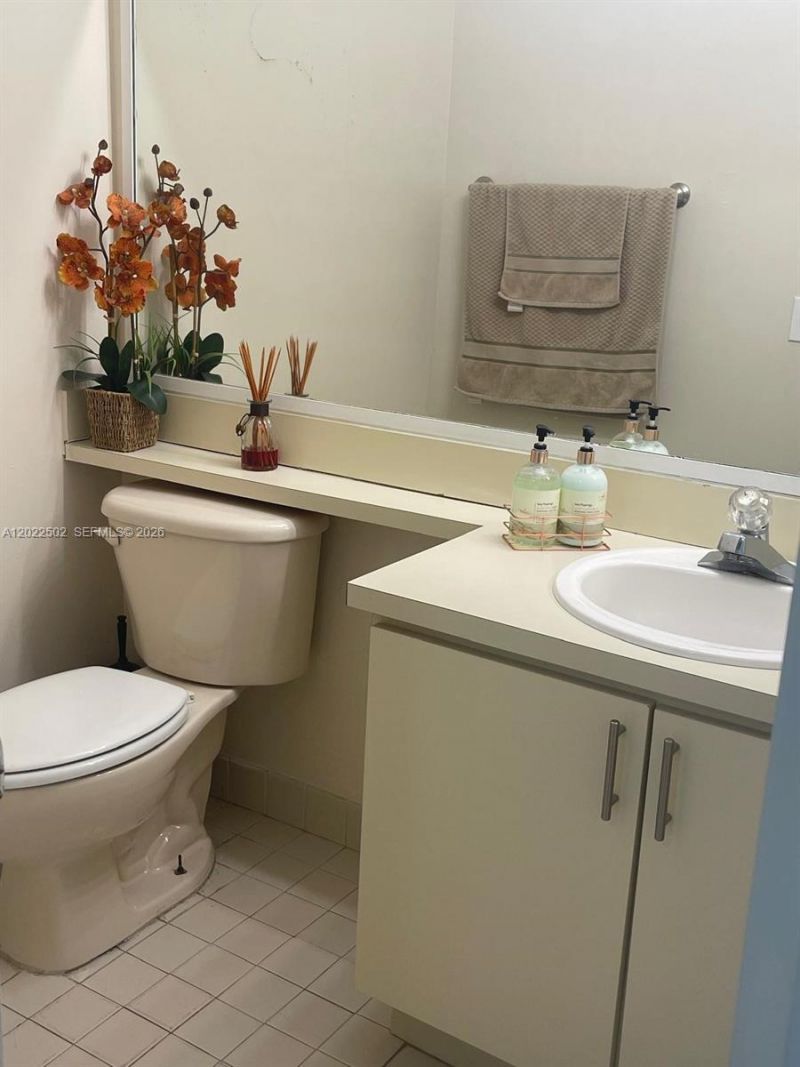 9880 Hammocks Blvd, Unit 101-43, Miami, FL 33196 Photo