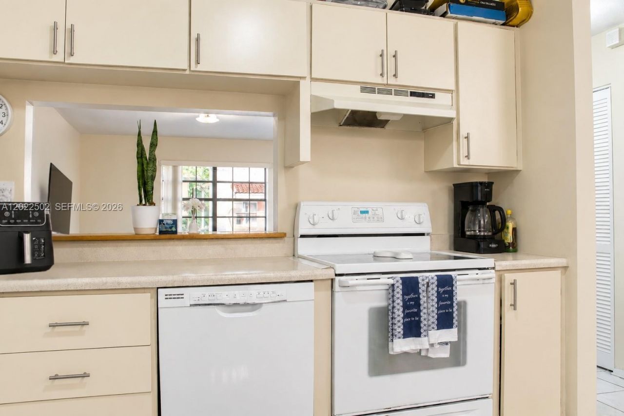 9880 Hammocks Blvd, Unit 101-43, Miami, FL 33196 Photo