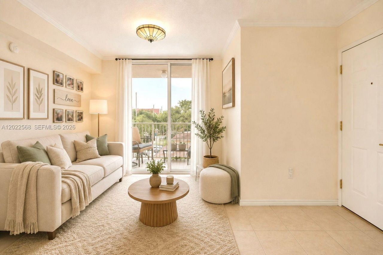 814 NW 36th Ave, Unit 302, Miami, FL 33125 Photo