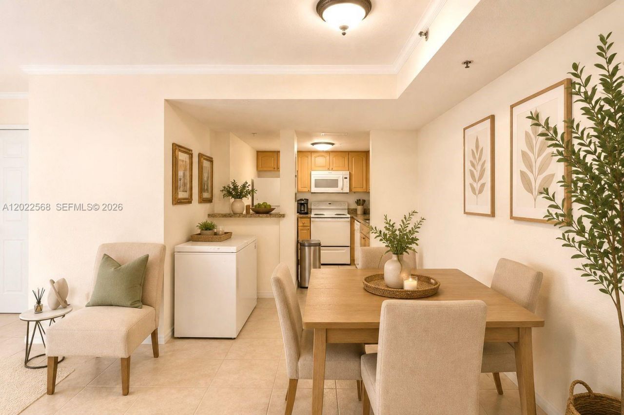 814 NW 36th Ave, Unit 302, Miami, FL 33125 Photo