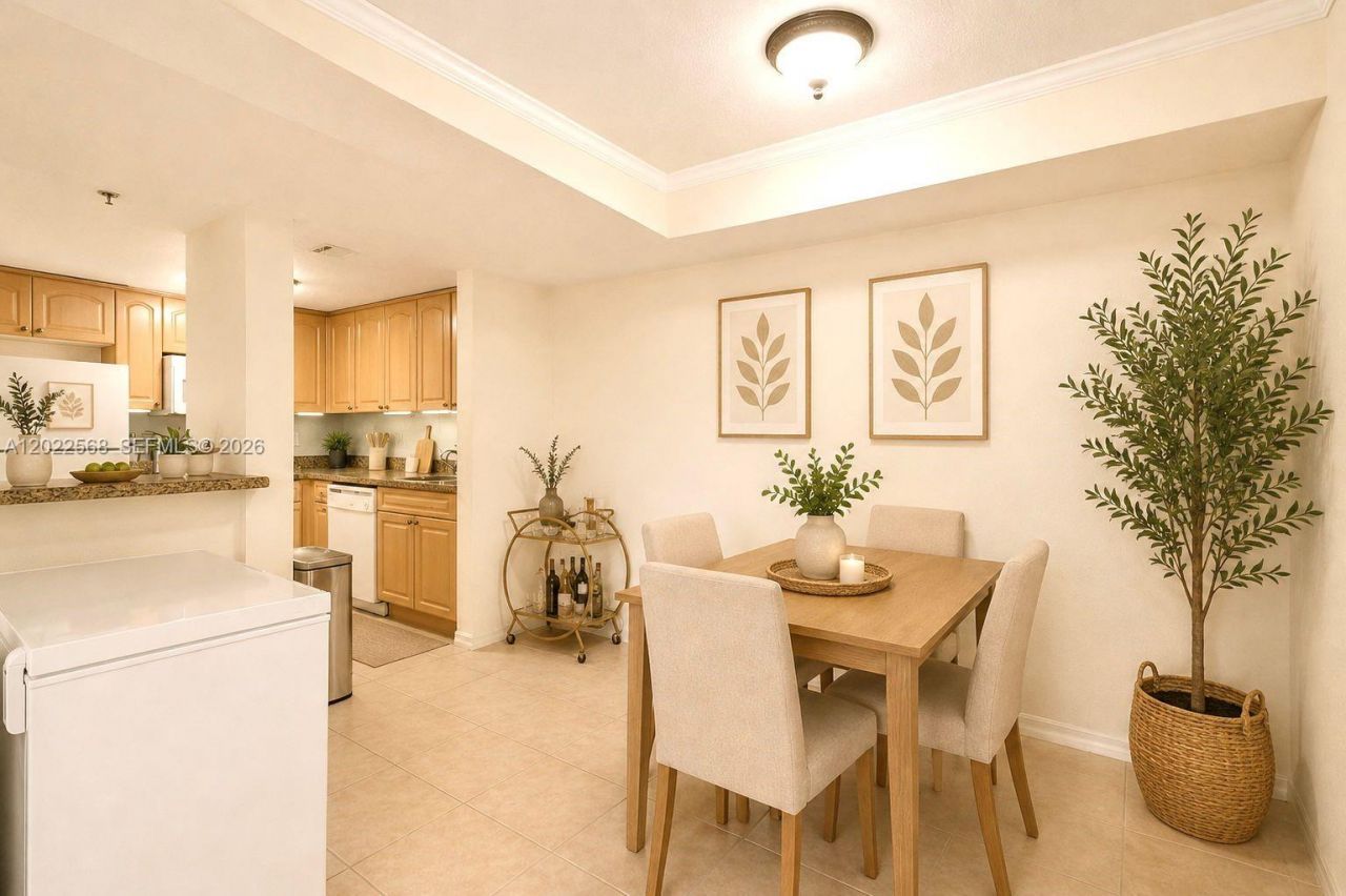 814 NW 36th Ave, Unit 302, Miami, FL 33125 Photo