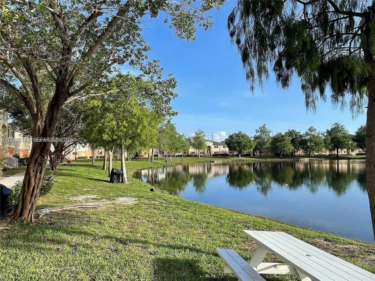 3690 N 56th Ave , Unit 916, Hollywood, FL 33021 Photo