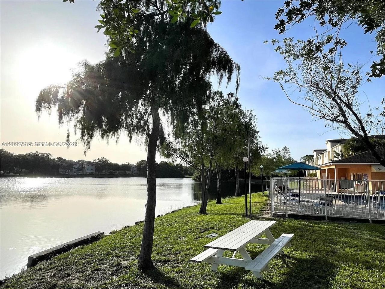 3690 N 56th Ave , Unit 916, Hollywood, FL 33021 Photo