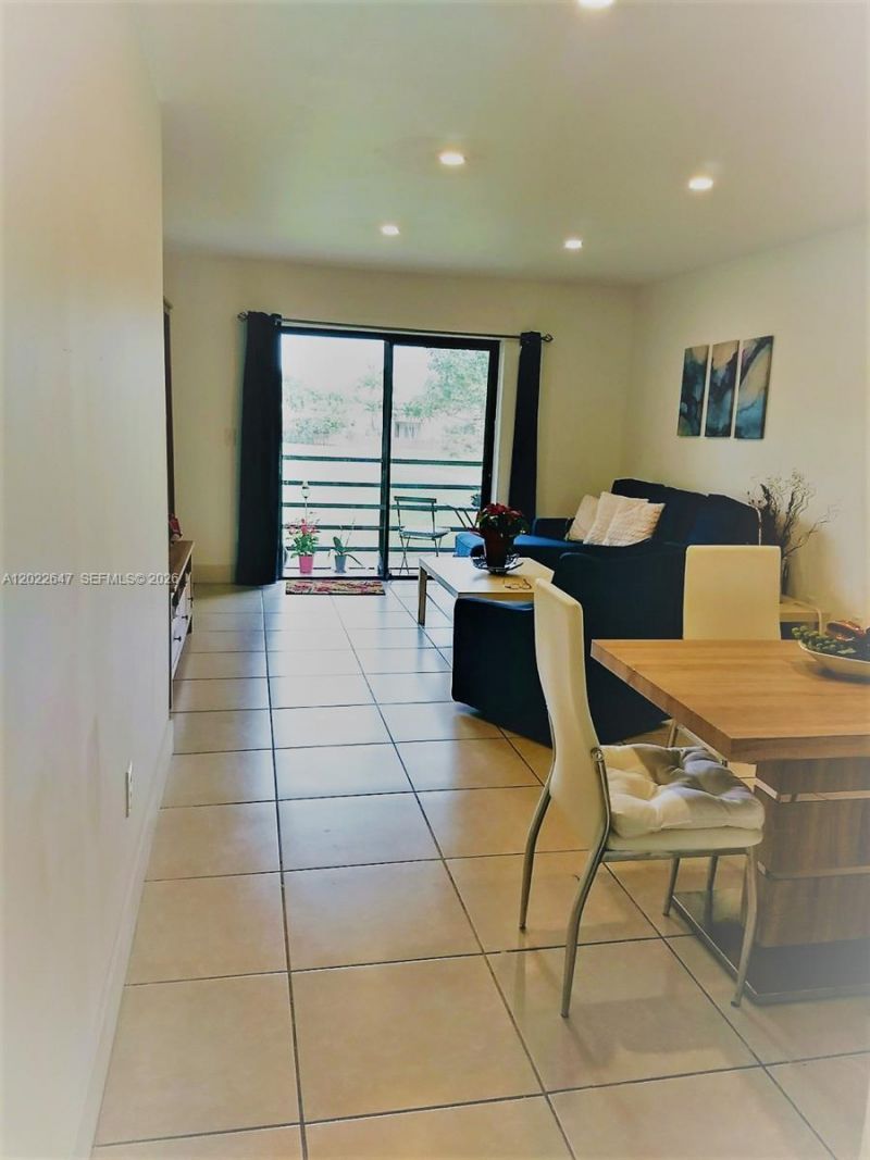 14857 SW 104th St , Unit 9-201, Miami, FL 33196 Photo