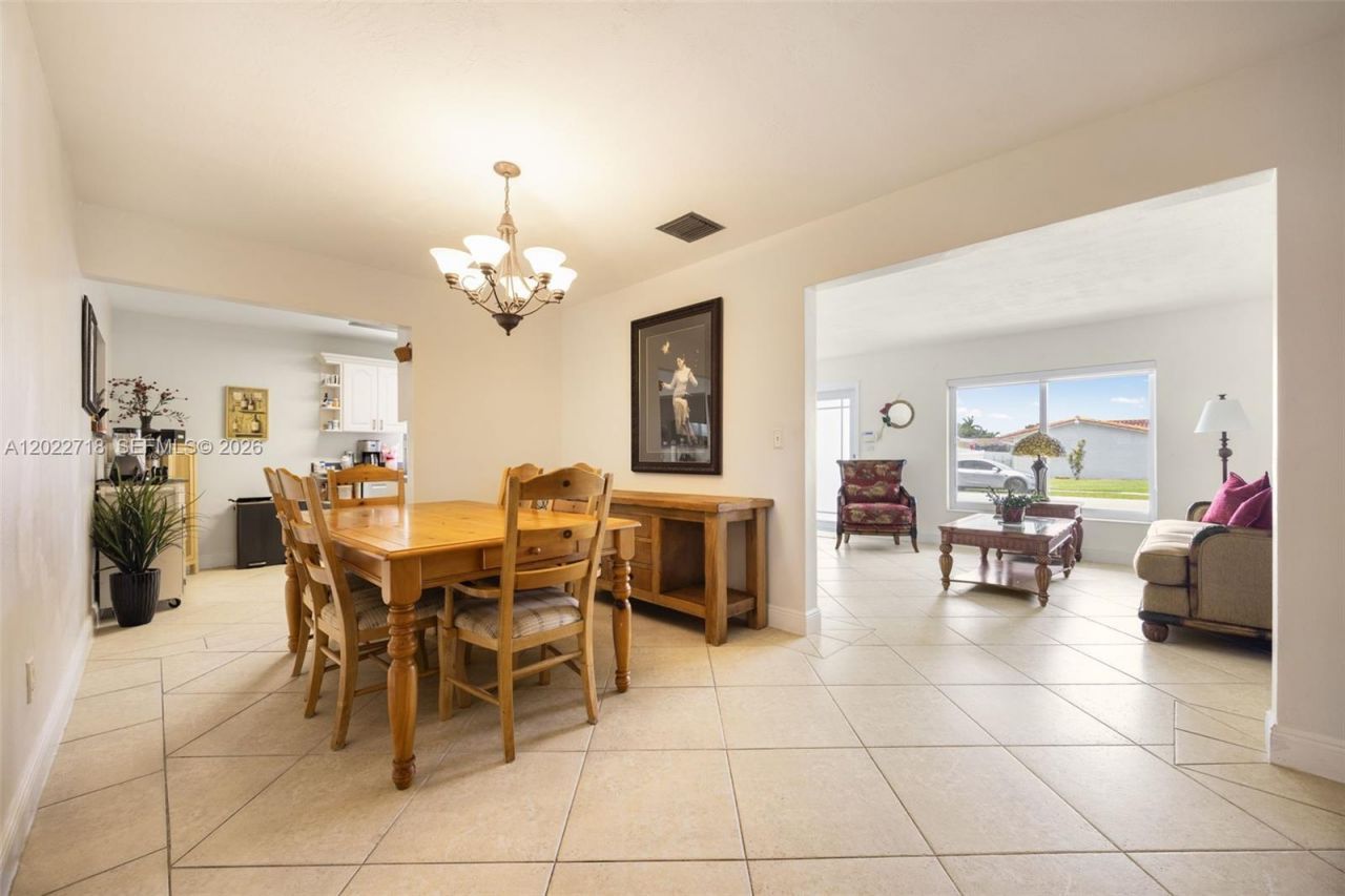 11750 SW 31st St, Miami, FL 33175 Photo