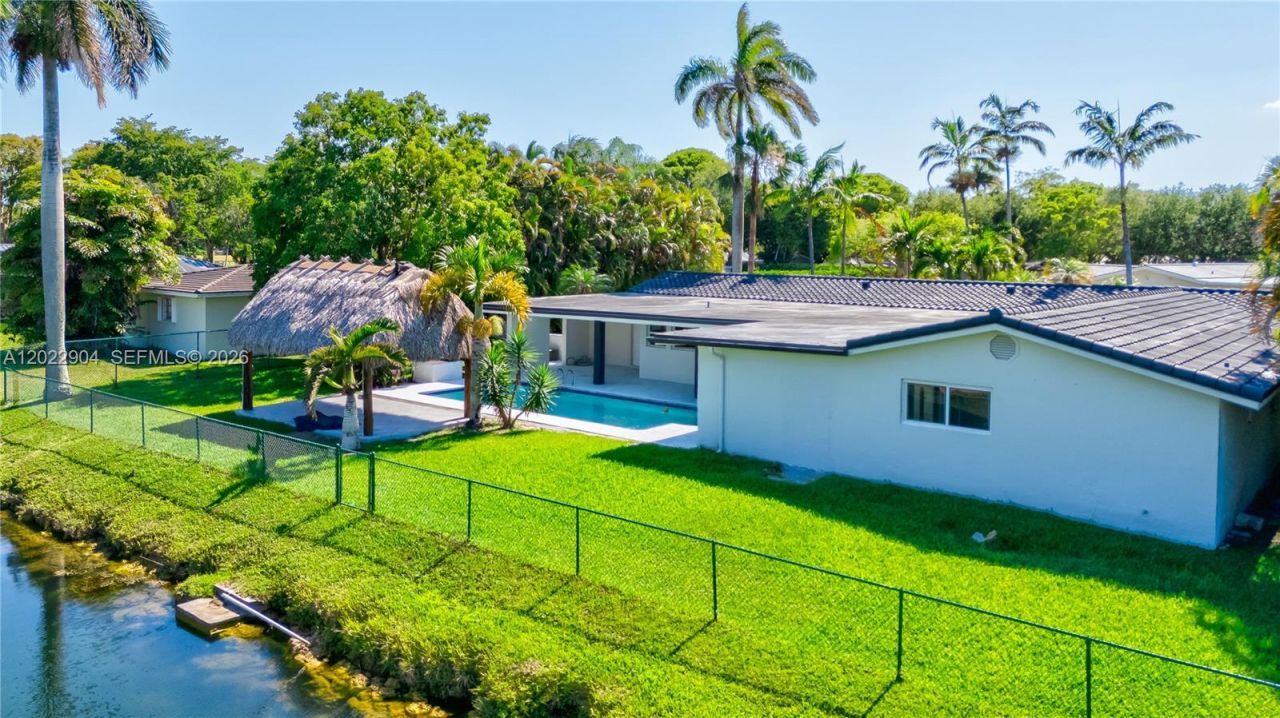 14675 SW 78th Ave , Palmetto Bay, FL 33158 Photo
