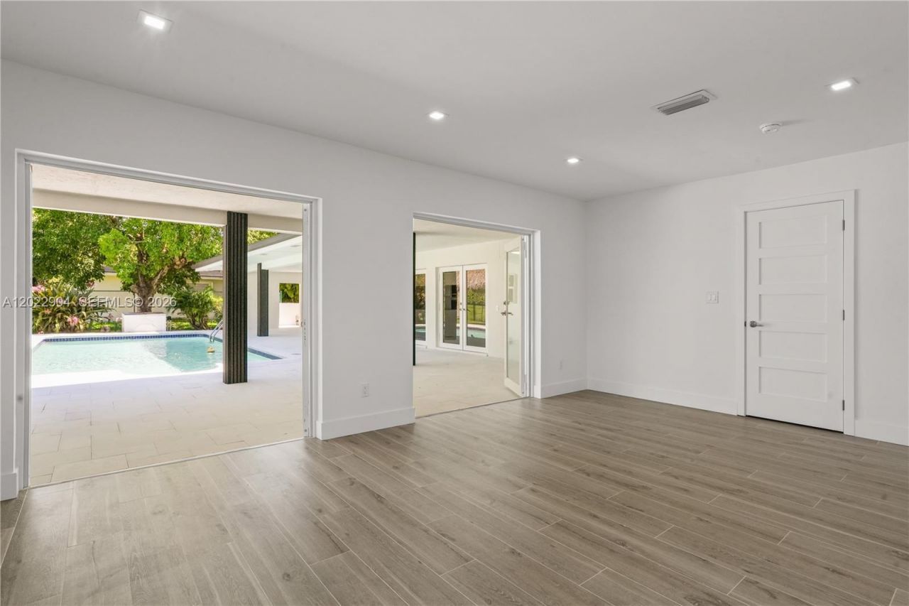 14675 SW 78th Ave , Palmetto Bay, FL 33158 Photo