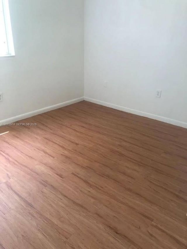 6155 NW 186th St , Unit 209, Hialeah, FL 33015 Photo