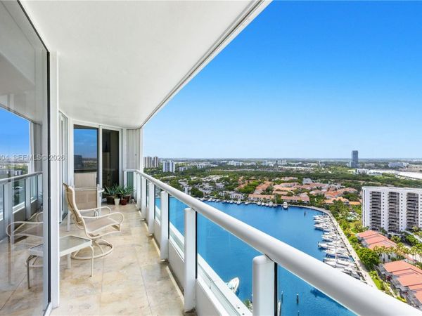 21055 Yacht Club Dr , Unit 2704, Aventura, FL 33180