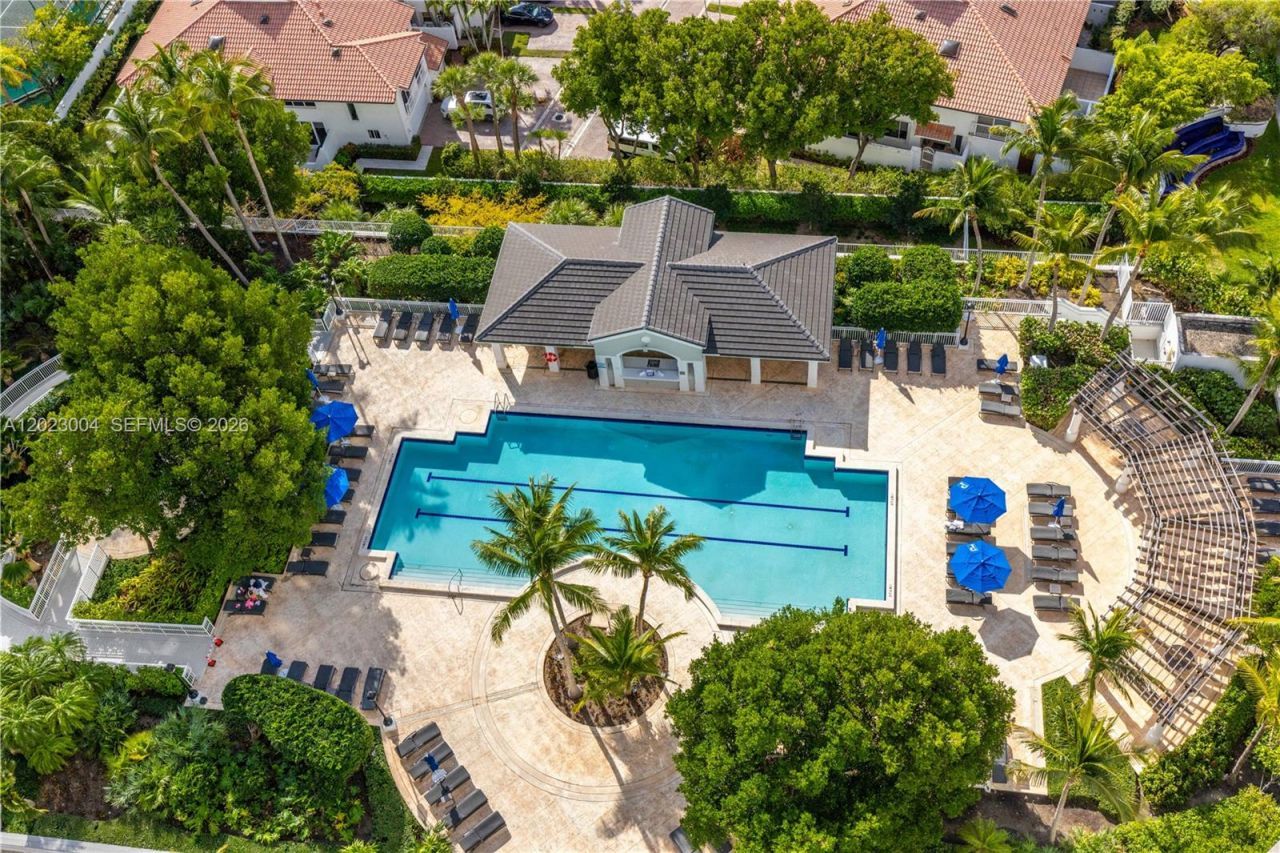 21055 Yacht Club Dr , Unit 2704, Aventura, FL 33180 Photo