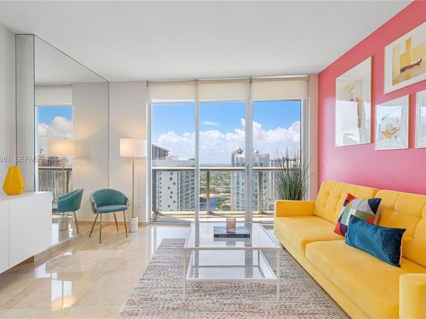 485 Brickell Ave , Unit 4206, Miami, FL 33131