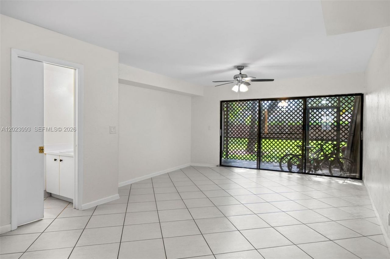 4241 SW 71st Way , Unit 4241, Davie, FL 33314 Photo