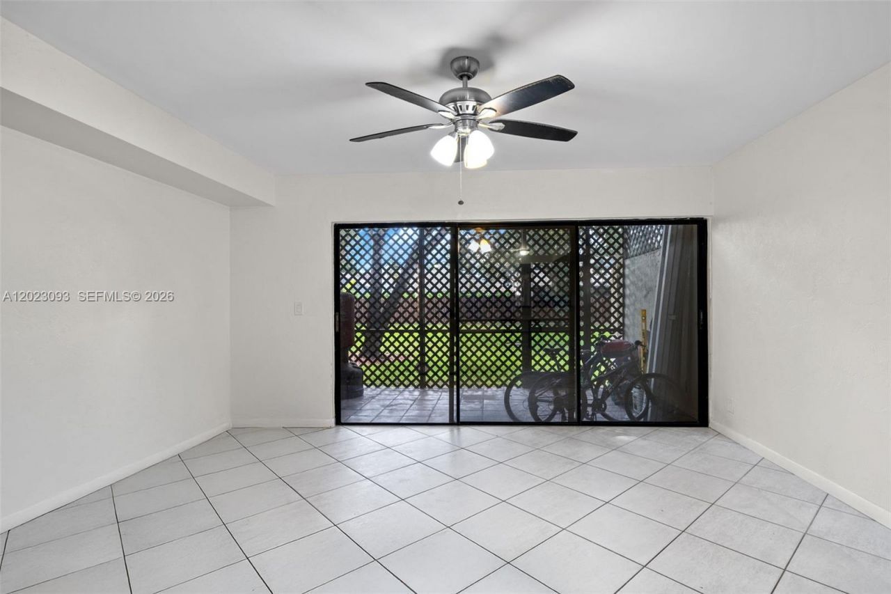 4241 SW 71st Way , Unit 4241, Davie, FL 33314 Photo