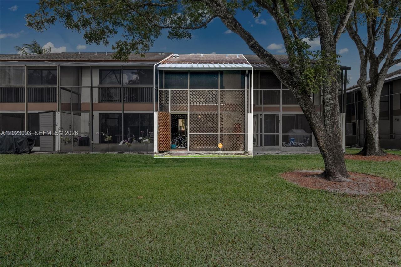 4241 SW 71st Way , Unit 4241, Davie, FL 33314 Photo