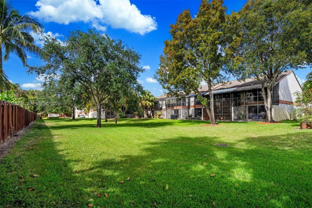 4241 SW 71st Way , Unit 4241, Davie, FL 33314 Photo
