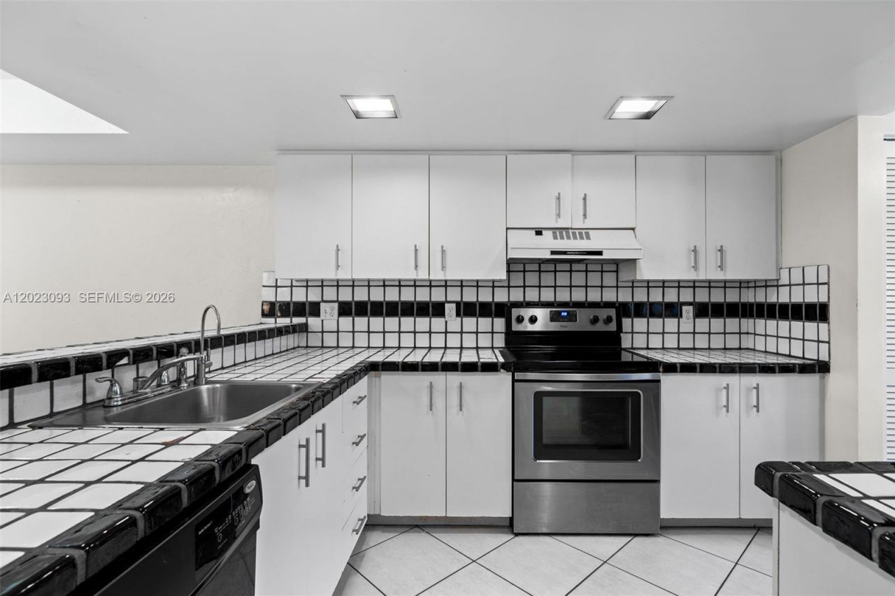 4241 SW 71st Way , Unit 4241, Davie, FL 33314 Photo