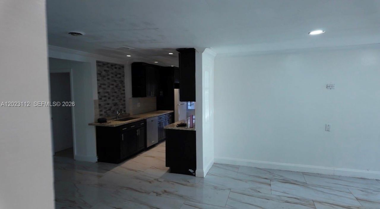 3601 NW 34th Ave, Lauderdale Lakes, FL 33309 Photo