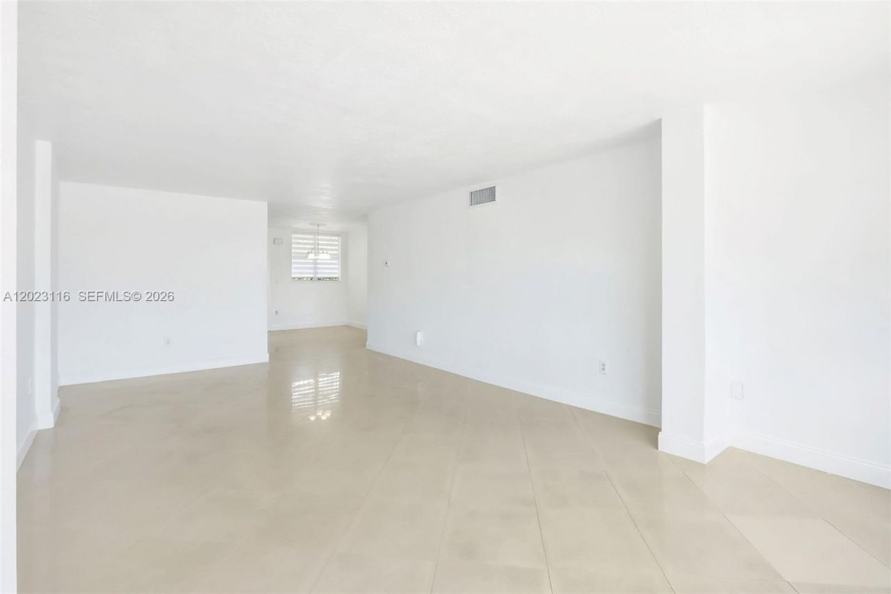 1475 NE 125th Ter , Unit 408H, North Miami, FL 33161 Photo
