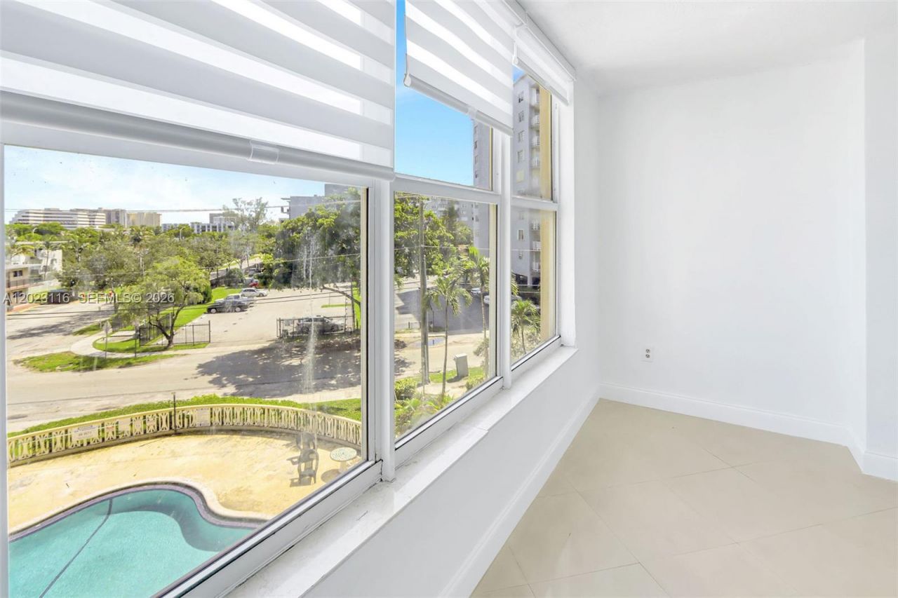 1475 NE 125th Ter , Unit 408H, North Miami, FL 33161 Photo