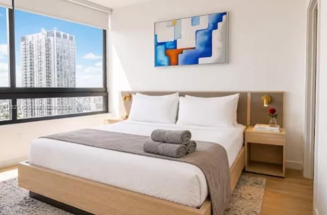 225 N Miami Ave, Unit 3204, Miami, FL 33128 Photo