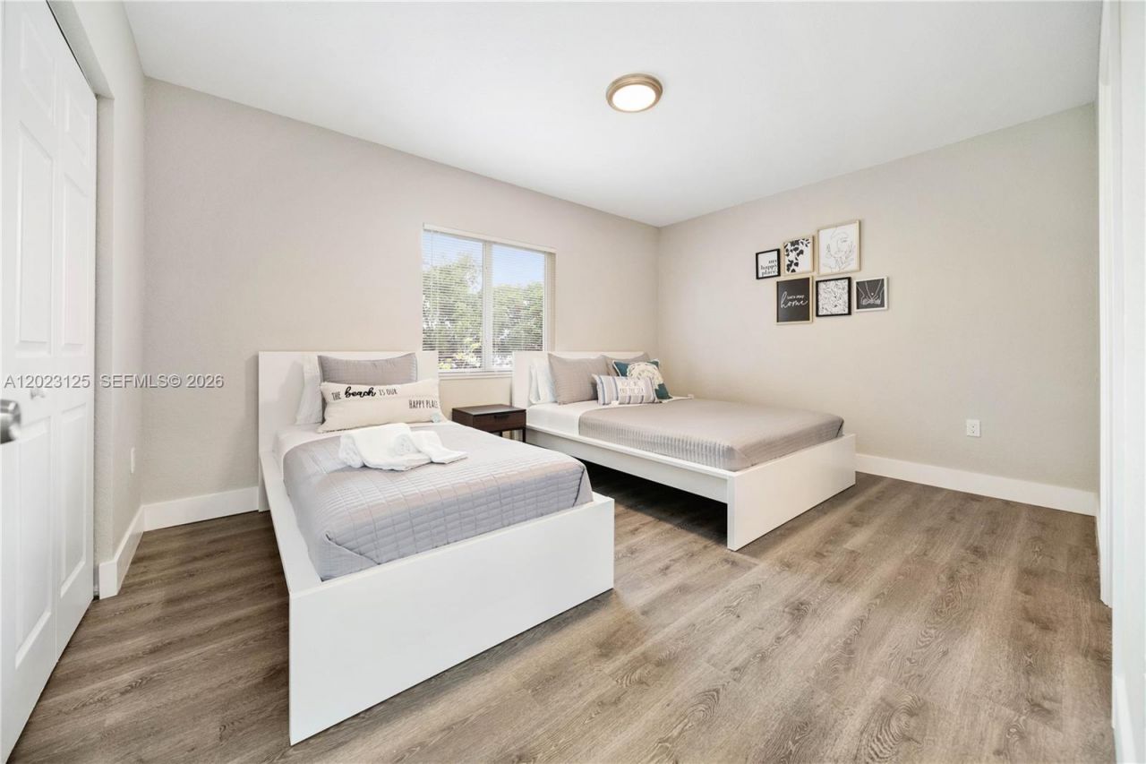1770 NW 55th St , Unit 1770, Miami, FL 33142 Photo