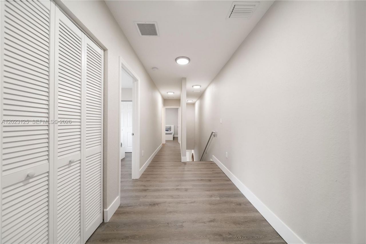 1770 NW 55th St , Unit 1770, Miami, FL 33142 Photo
