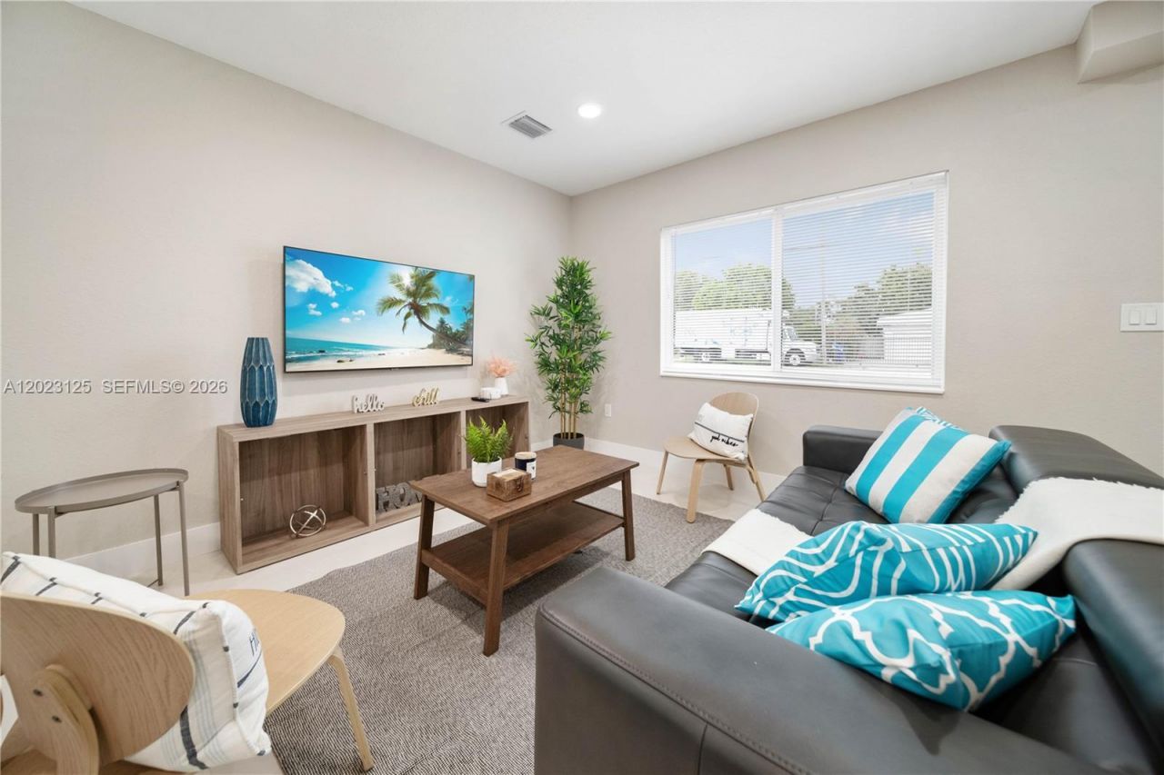 1770 NW 55th St , Unit 1770, Miami, FL 33142 Photo