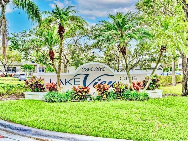 2880 N Oakland Forest Dr , Unit 103, Oakland Park, FL 33309