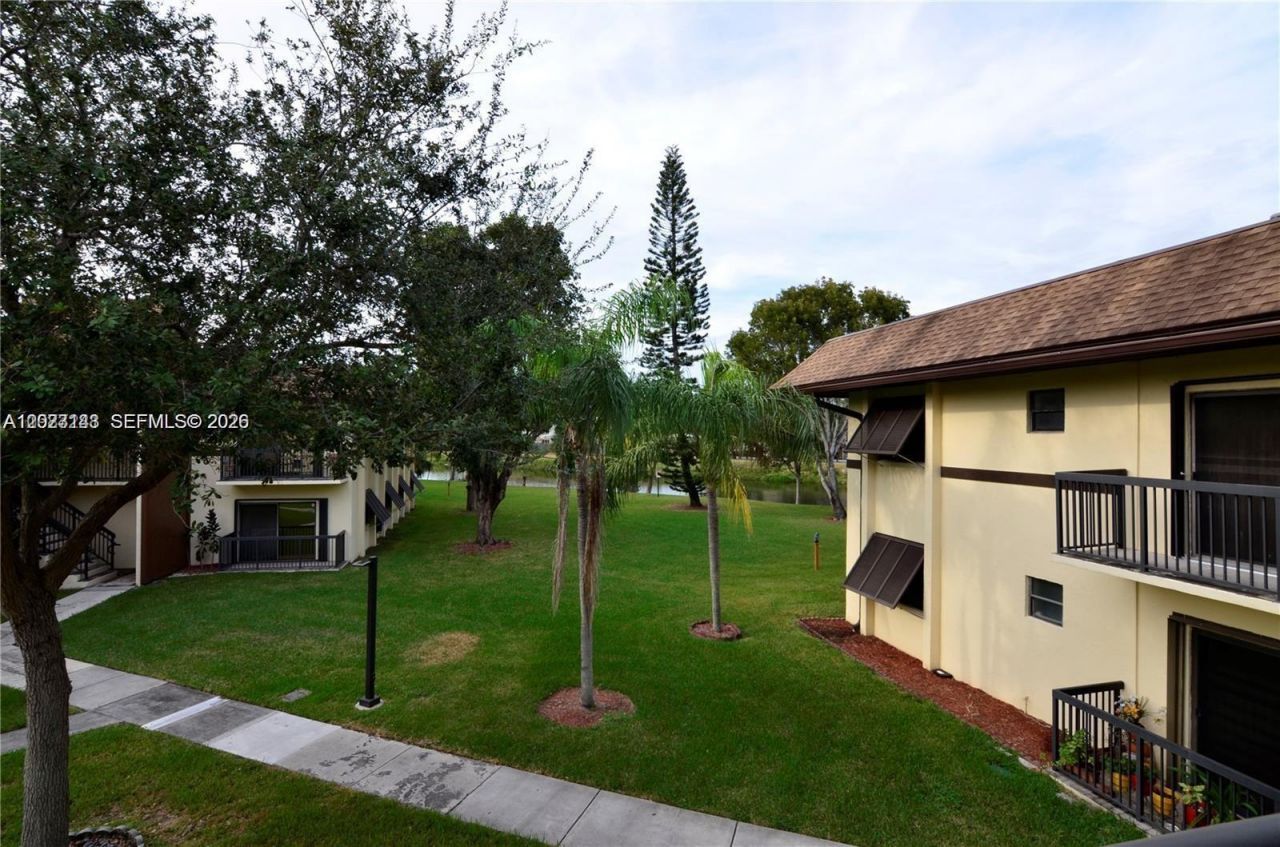 7985 SW 86th St , Unit 432, Miami, FL 33143 Photo