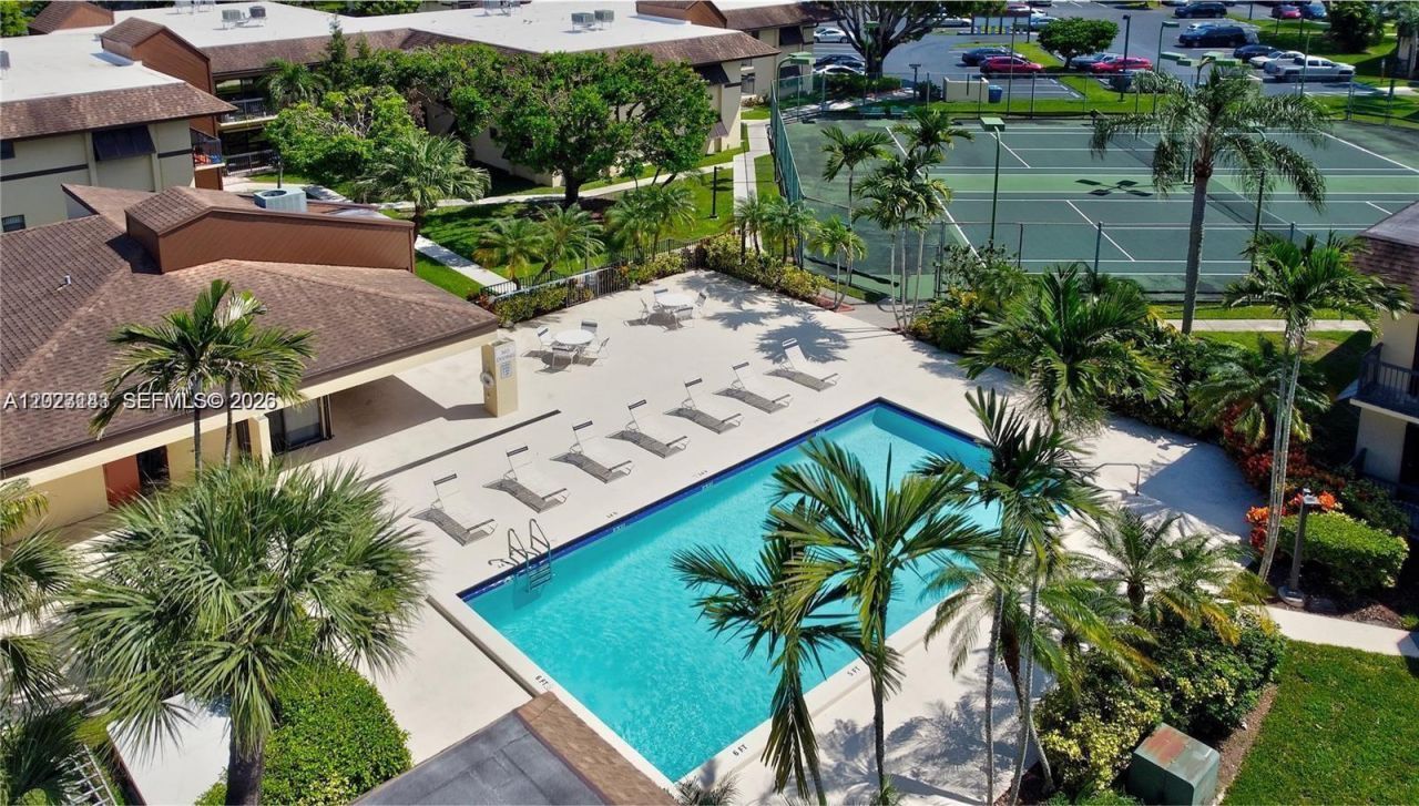 7985 SW 86th St , Unit 432, Miami, FL 33143 Photo